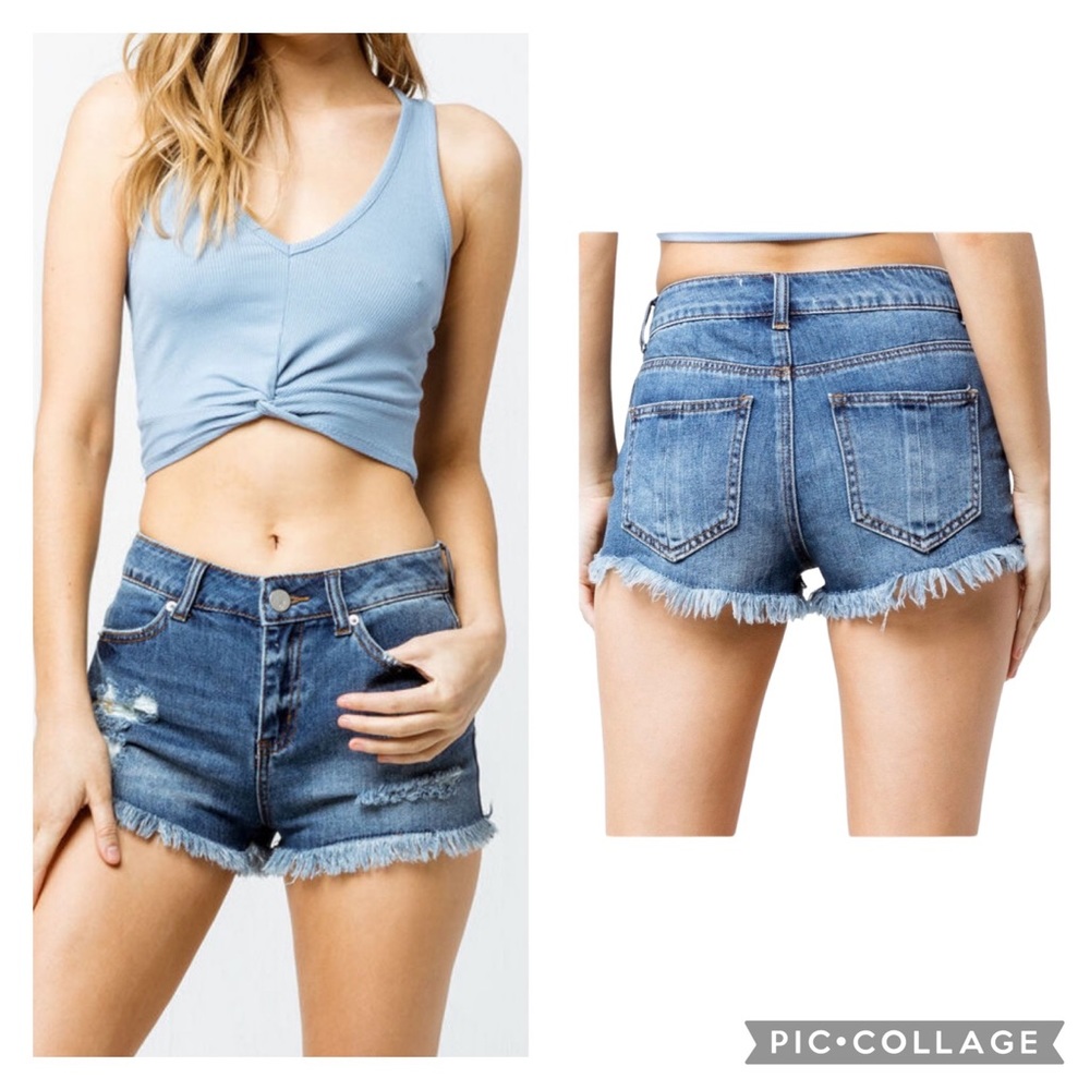 Ashley Mason Blue Ripped Medium Wash High Rise Frayed Hem Jean Shorts Size 11